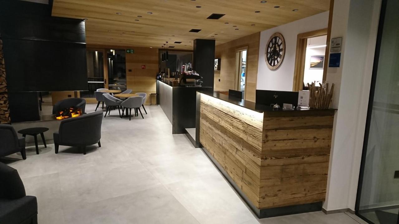 Vetta Alpine Relax Hotel Livigno Bagian luar foto