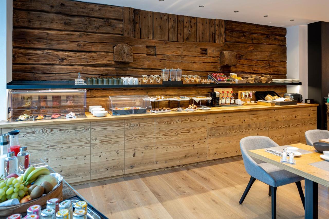 Vetta Alpine Relax Hotel Livigno Bagian luar foto